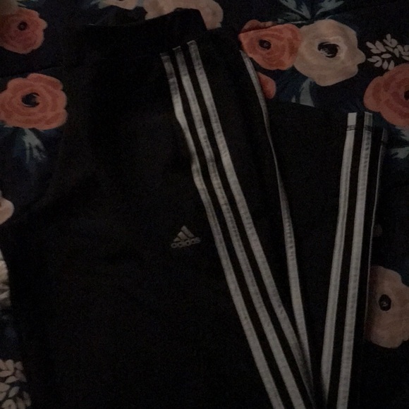 ⭐️ ADIDAS 3-STRIPED STRAIGHT BOTTOM/ TRACK PANT - Picture 3 of 8